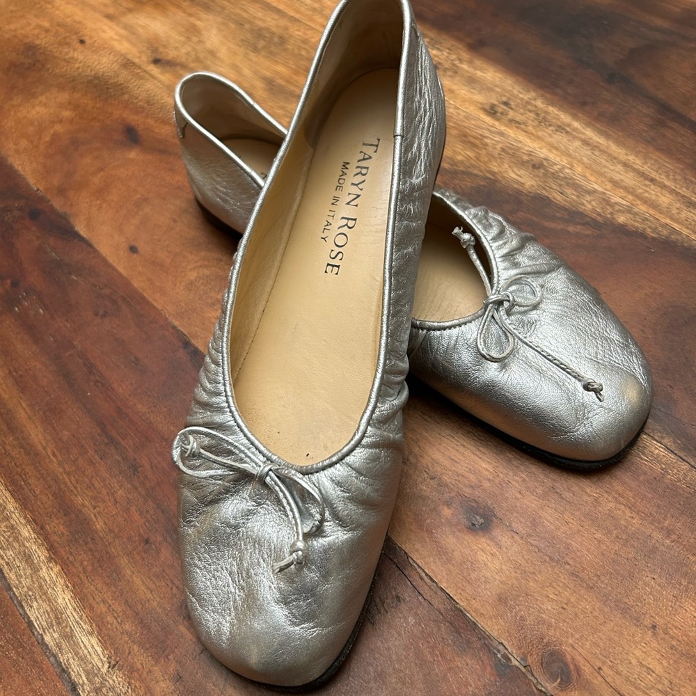 Taryn Rose Silver leather Ballet Flats 37.5